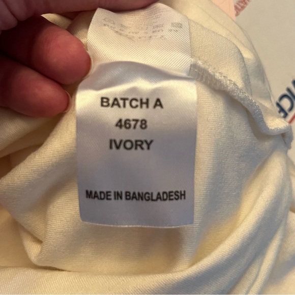 Oh Polly Narelle Ivory Long Sleeve Fitted Crop Top Women’s Size 2 NWT - Picture 8 of 8